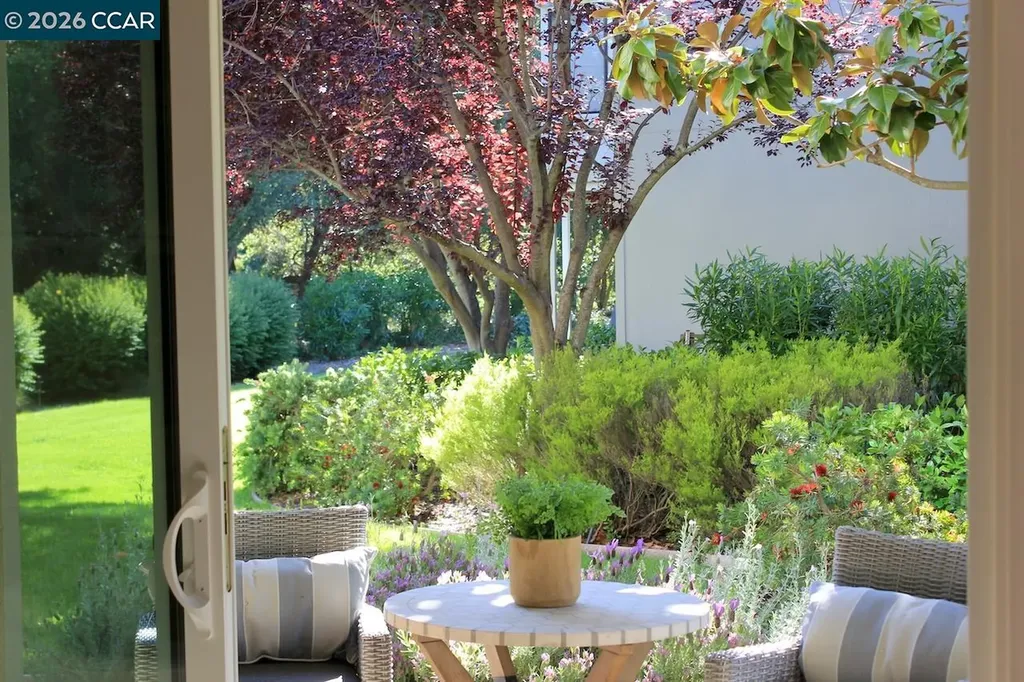 2057 Golden Rain Road Walnut Creek CA 94595