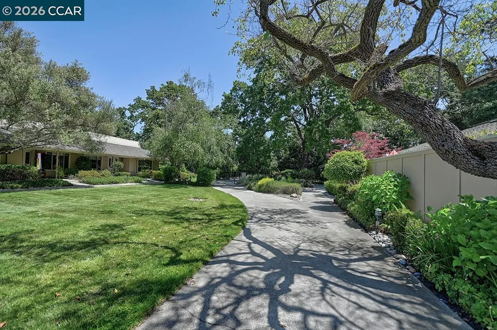 2216 Tice Creek Drive Walnut Creek CA 94595