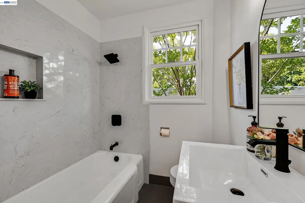 3514 Libby Court Oakland CA 94619
