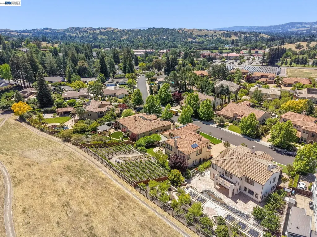 387 Golden Grass Drive Alamo CA 94507