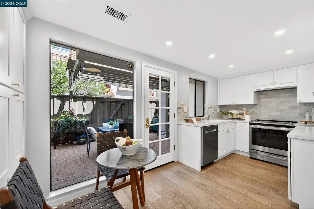 589 Pimlico Court Walnut Creek CA 94597