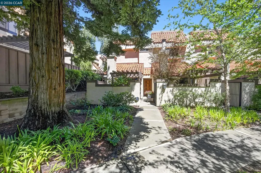 589 Pimlico Court Walnut Creek CA 94597