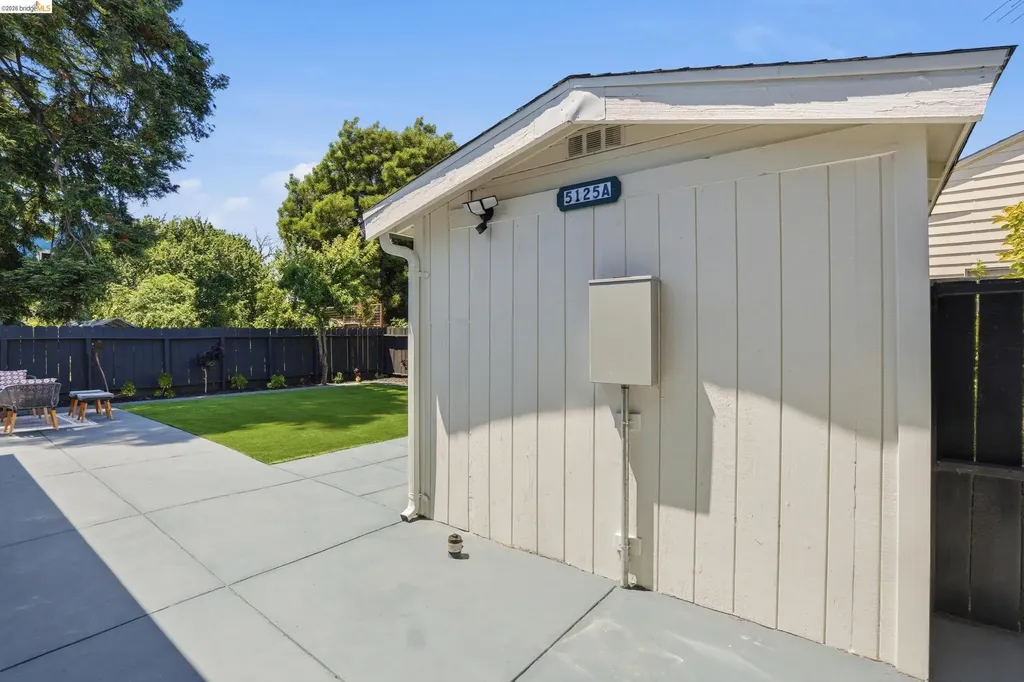5125 Solano Avenue Richmond CA 94805