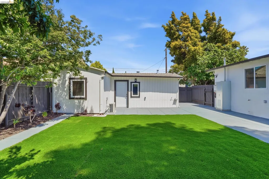 5125 Solano Avenue Richmond CA 94805