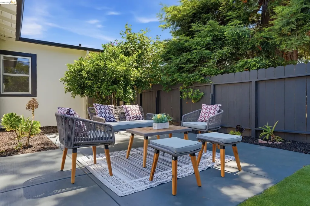 5125 Solano Avenue Richmond CA 94805