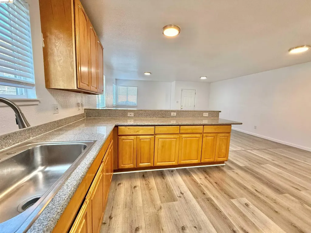 1317 Garvin Avenue Richmond CA 94801