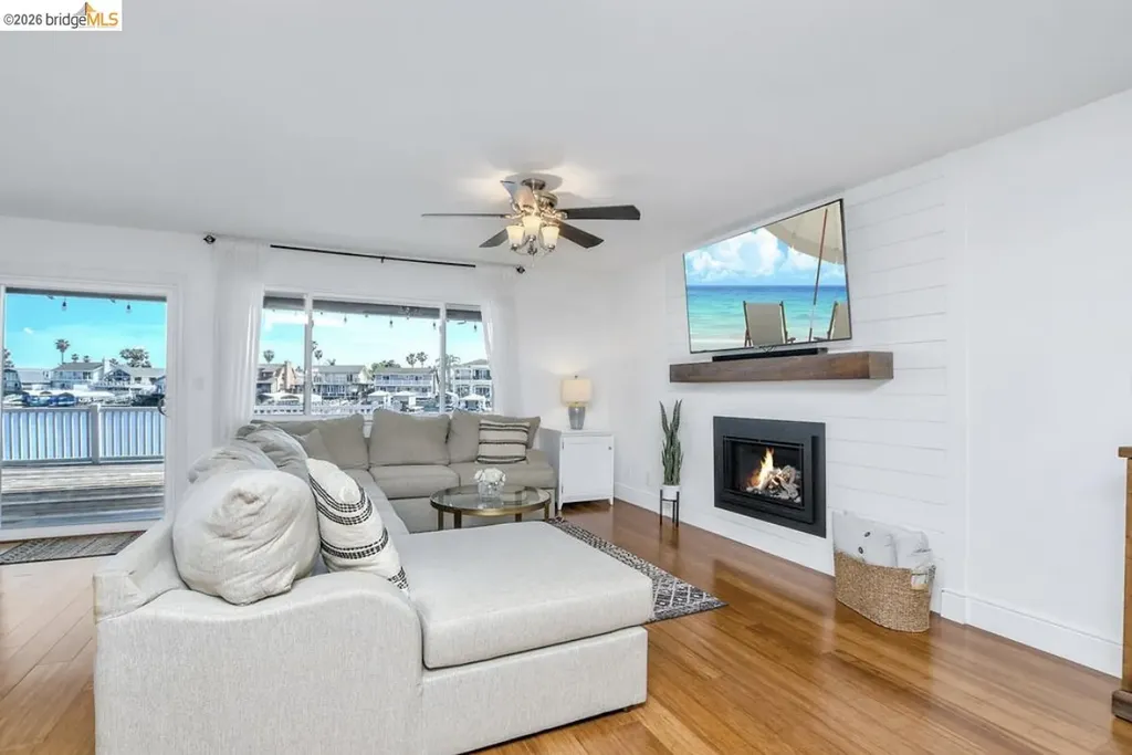 5120 Discovery Point Discovery Bay CA 94505