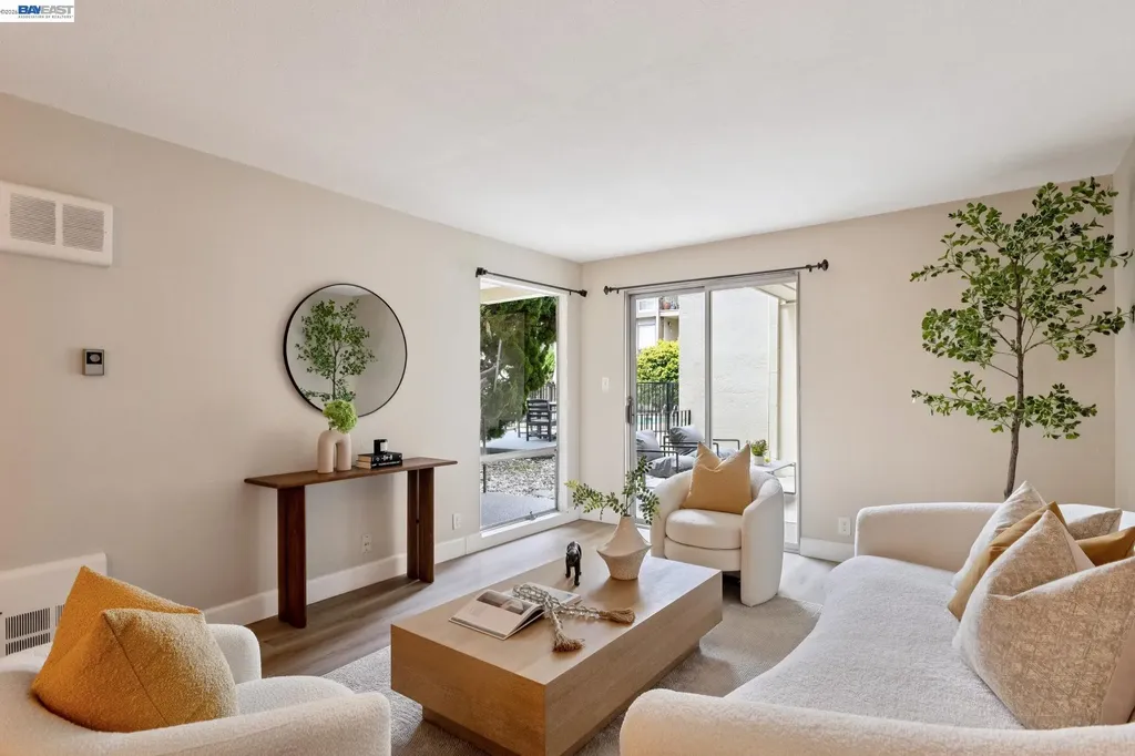 1825 Shoreline Drive Alameda CA 94501