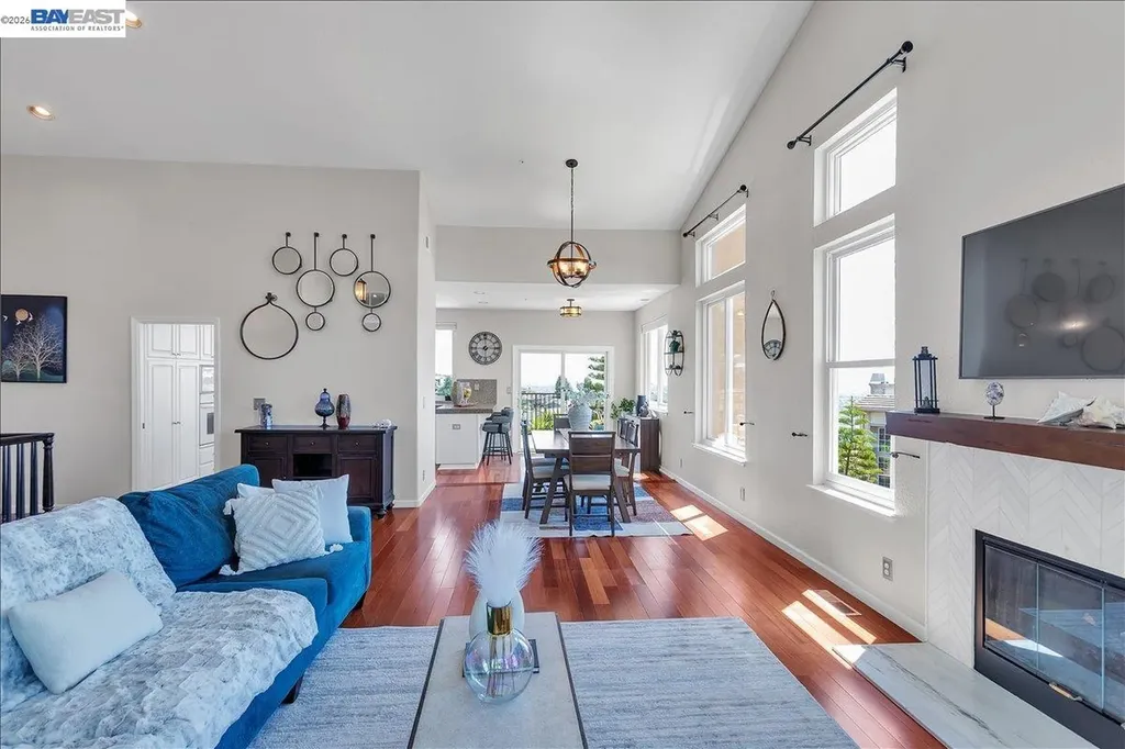 2433 Fox Ridge Drive Castro Valley CA 94546