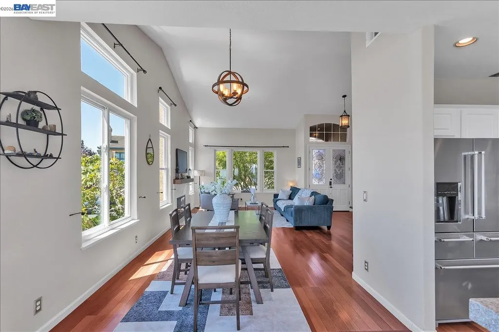 2433 Fox Ridge Drive Castro Valley CA 94546