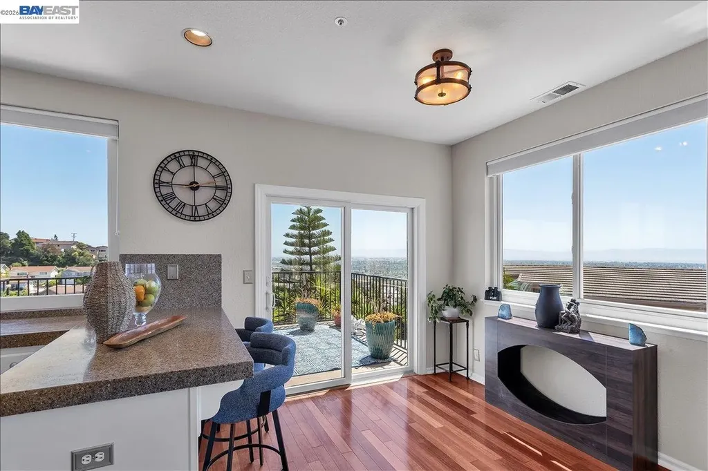 2433 Fox Ridge Drive Castro Valley CA 94546