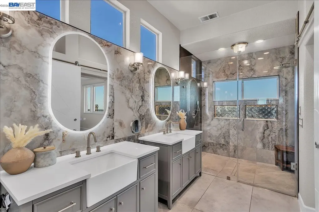2433 Fox Ridge Drive Castro Valley CA 94546