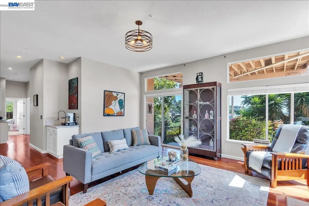 2433 Fox Ridge Drive Castro Valley CA 94546