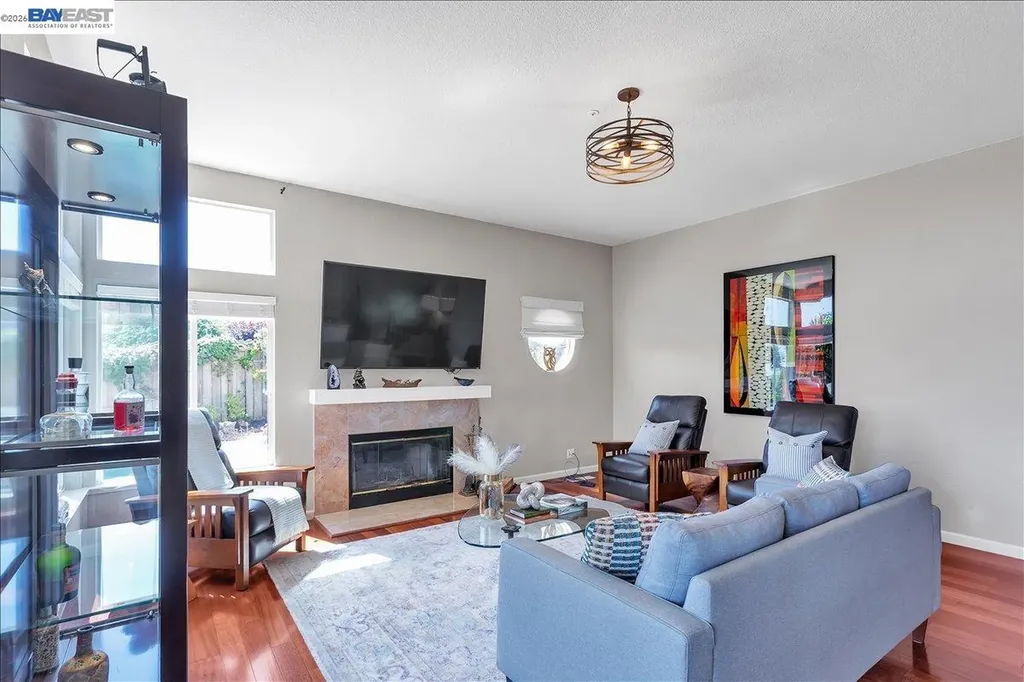 2433 Fox Ridge Drive Castro Valley CA 94546