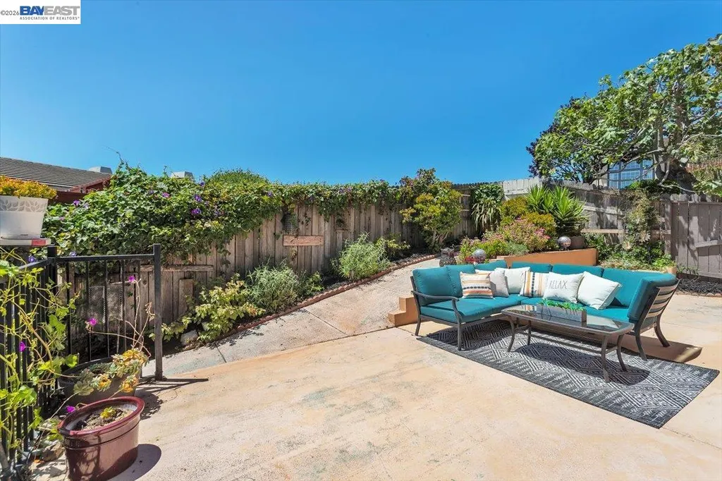 2433 Fox Ridge Drive Castro Valley CA 94546