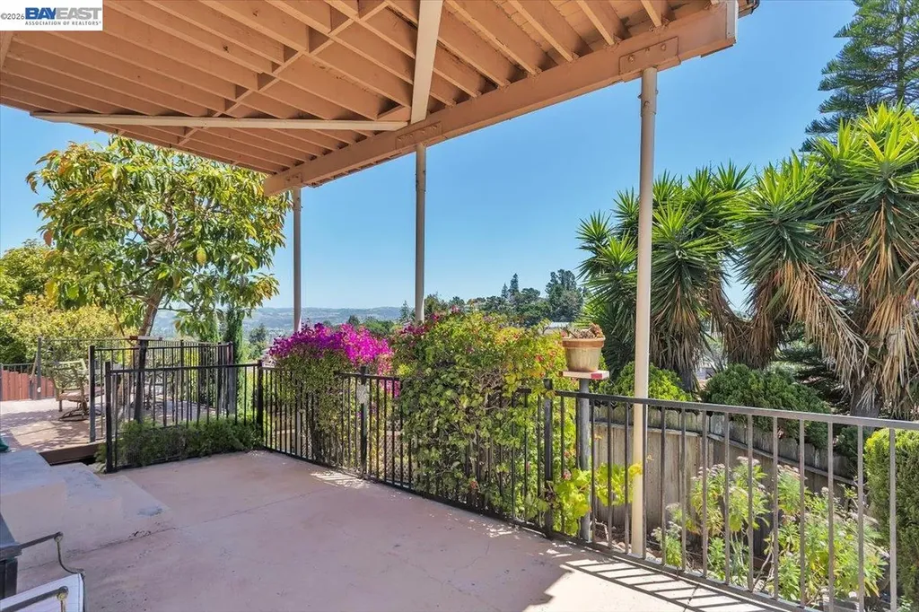 2433 Fox Ridge Drive Castro Valley CA 94546