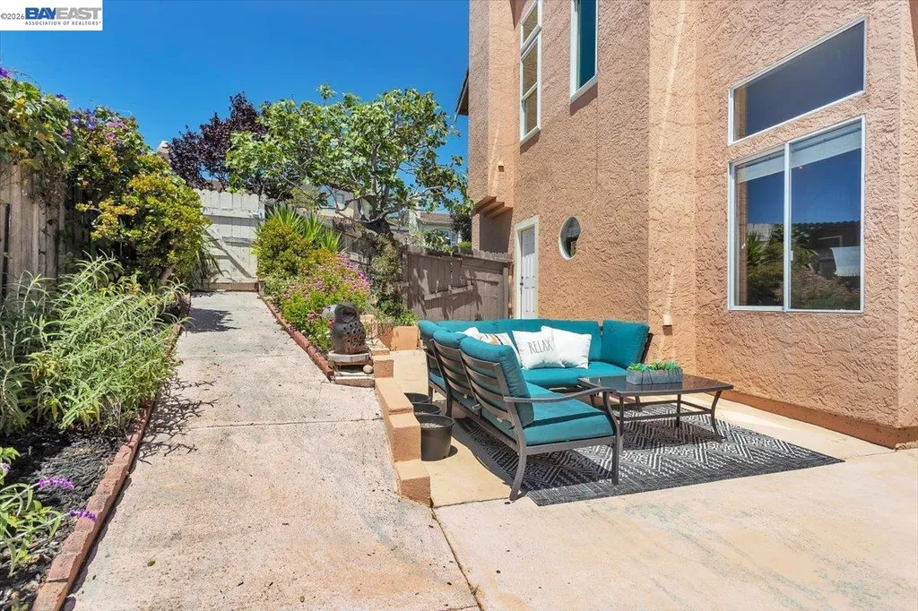 2433 Fox Ridge Drive Castro Valley CA 94546