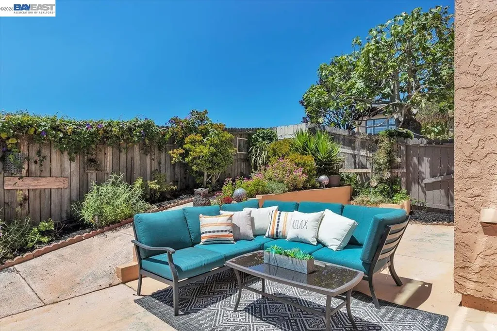 2433 Fox Ridge Drive Castro Valley CA 94546