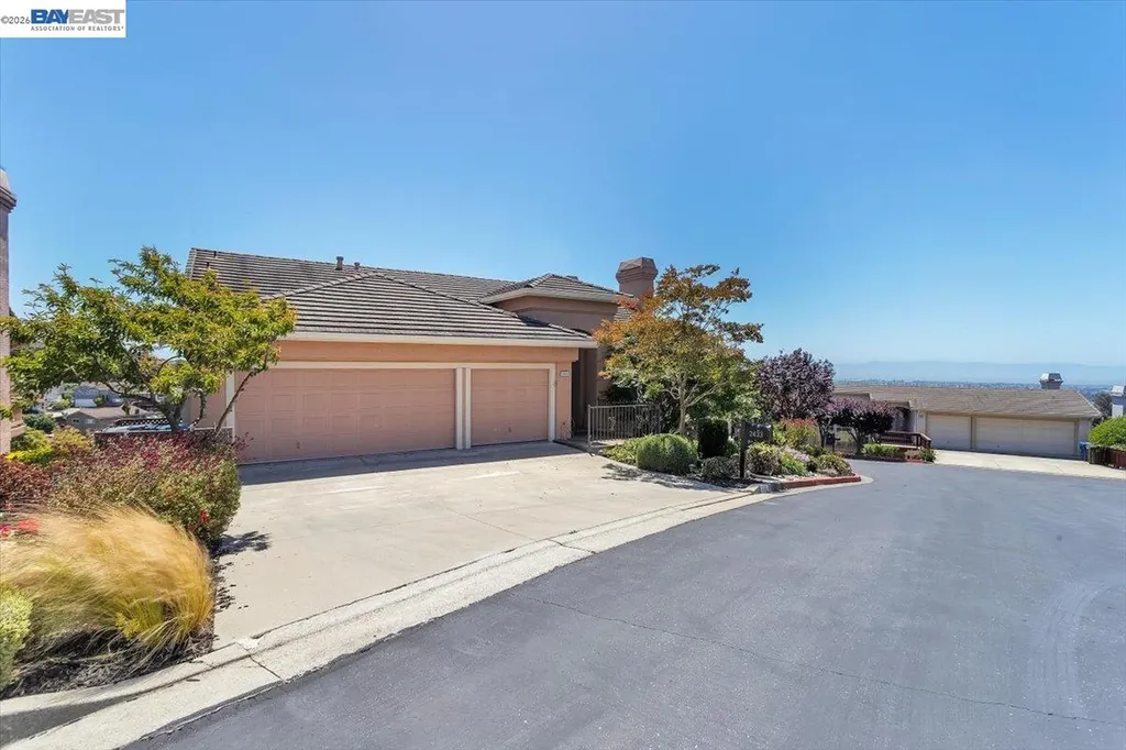 2433 Fox Ridge Drive Castro Valley CA 94546