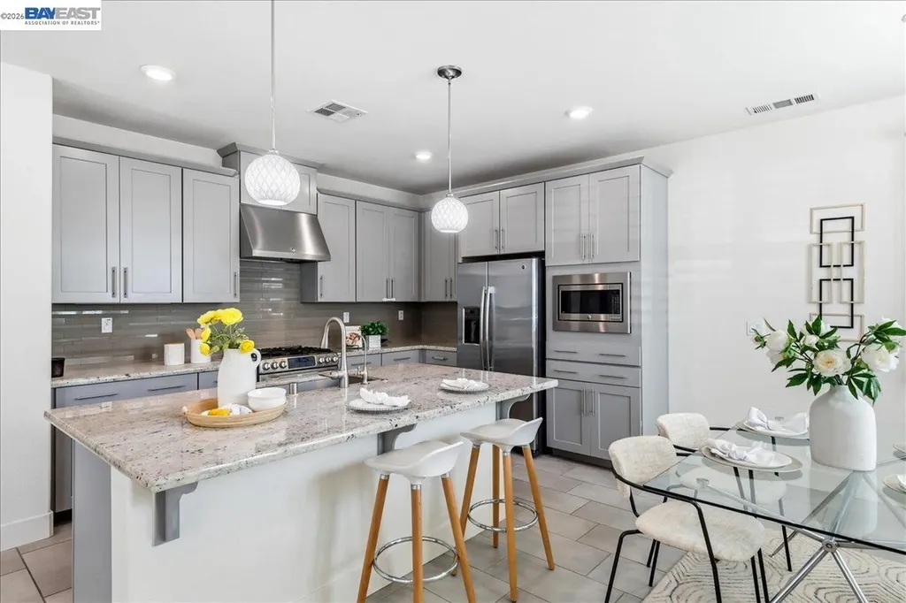 4052 Knightstown Street Dublin CA 94568