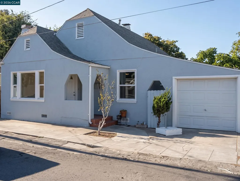 70 Rose Bay Point CA 94565