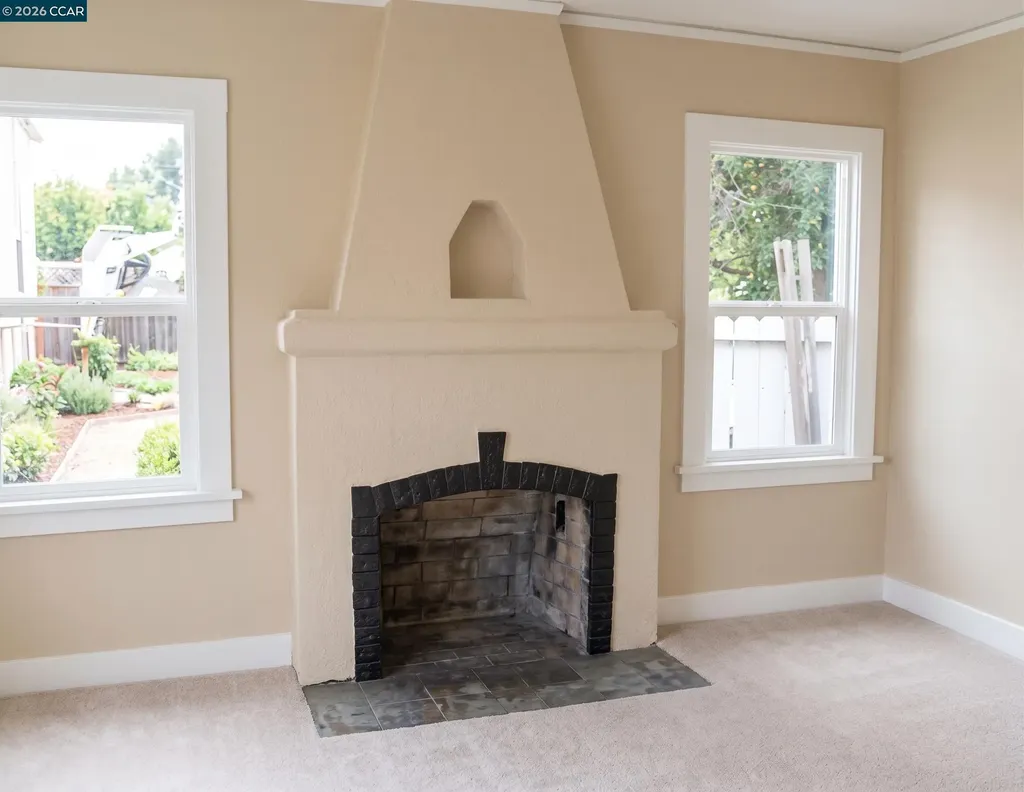 70 Rose Bay Point CA 94565