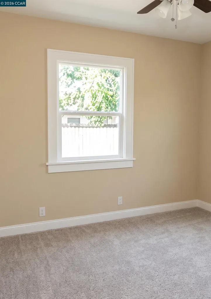 70 Rose Bay Point CA 94565