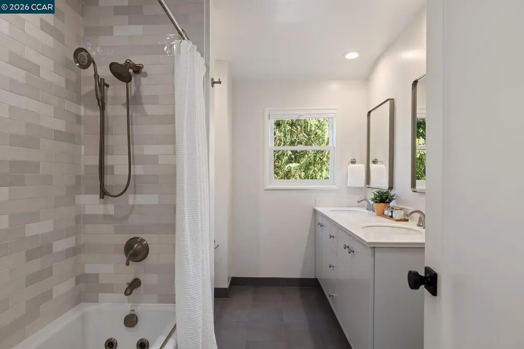 6008 Chelton Drive Oakland CA 94611