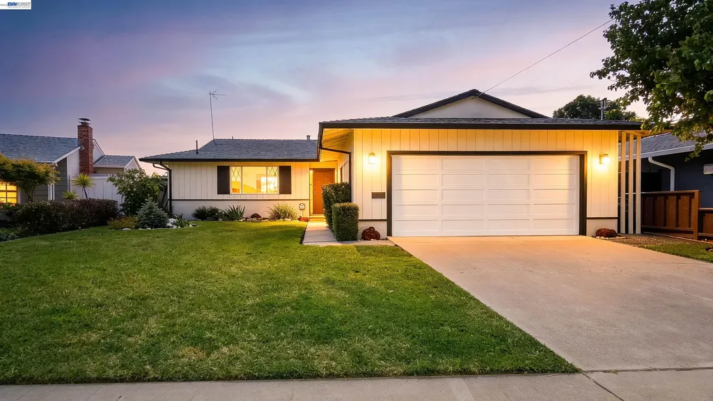 26003 Dodge Avenue Hayward CA 94545