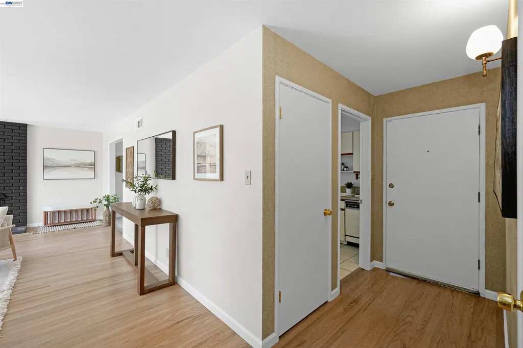 26003 Dodge Avenue Hayward CA 94545