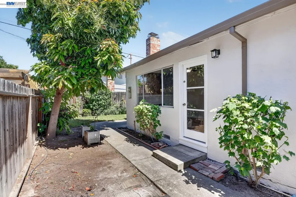 1499 Cathy Way Hayward CA 94545