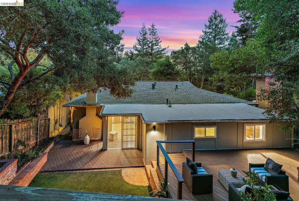 7253 Sayre Drive Oakland CA 94611