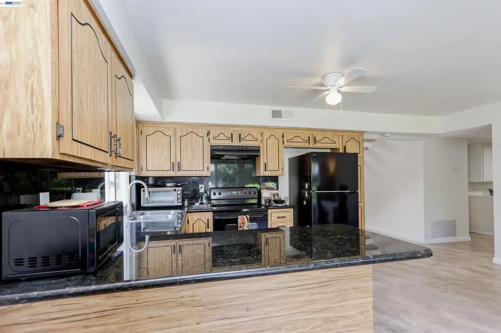 36276 Cedar Boulevard Newark CA 94560