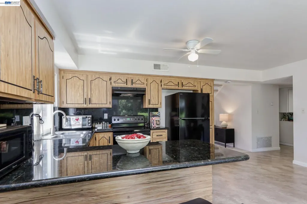 36276 Cedar Boulevard Newark CA 94560