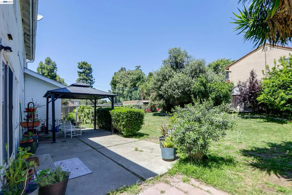 36276 Cedar Boulevard Newark CA 94560