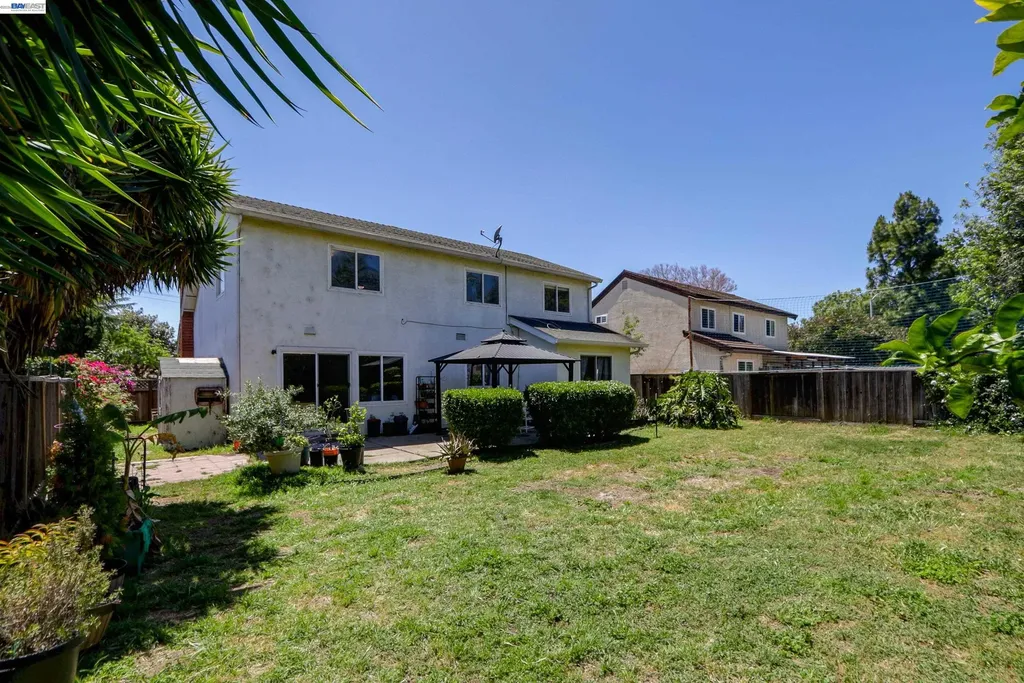 36276 Cedar Boulevard Newark CA 94560