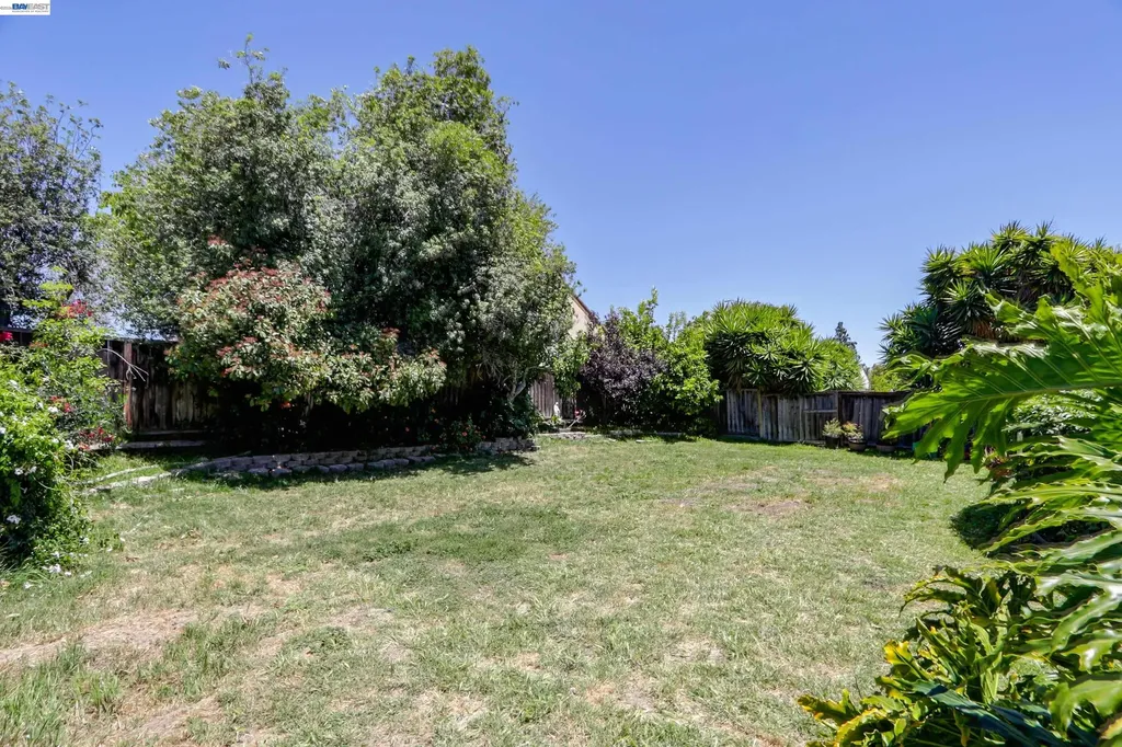 36276 Cedar Boulevard Newark CA 94560