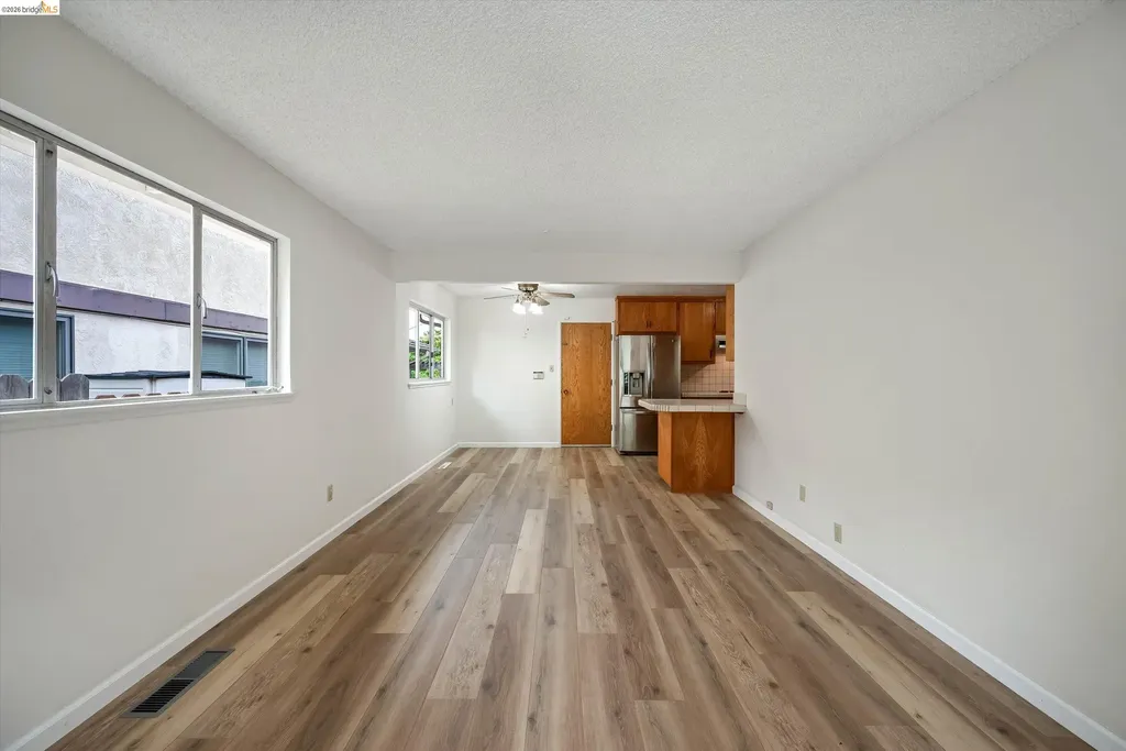 4054 Milton Avenue Castro Valley CA 94546