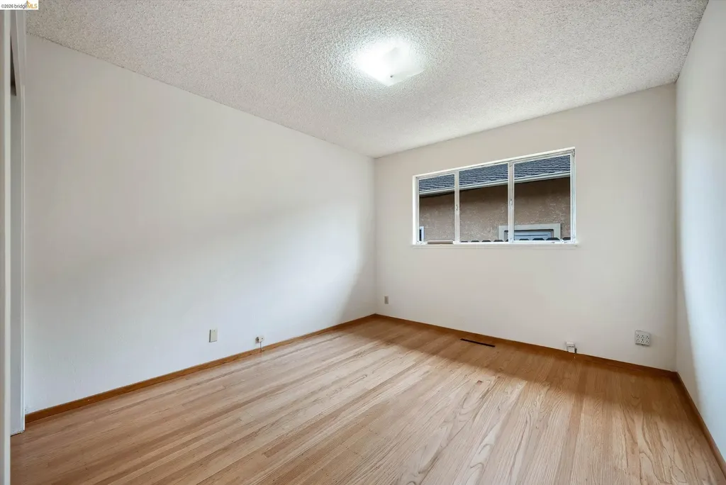 4054 Milton Avenue Castro Valley CA 94546