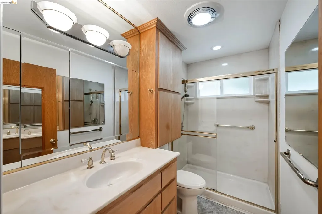 4054 Milton Avenue Castro Valley CA 94546