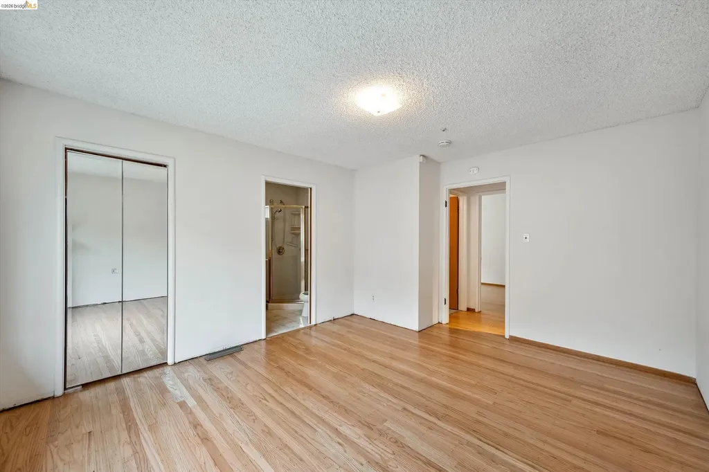 4054 Milton Avenue Castro Valley CA 94546