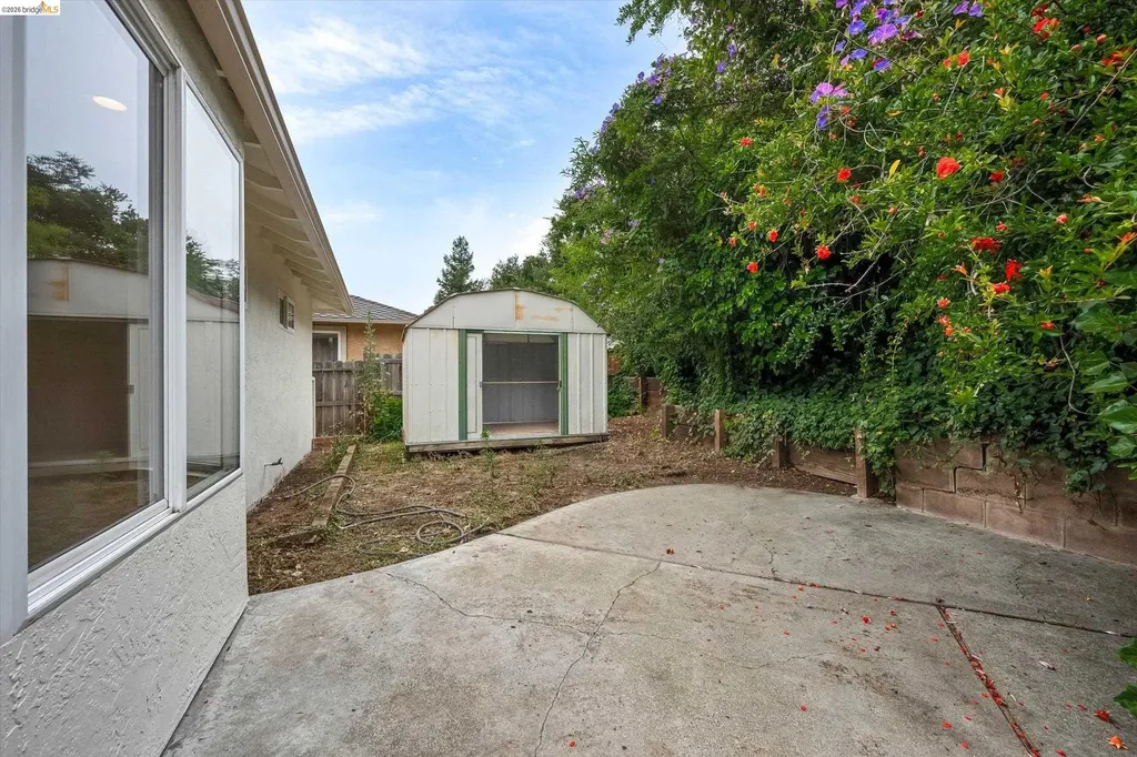 4054 Milton Avenue Castro Valley CA 94546