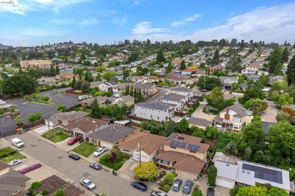 4054 Milton Avenue Castro Valley CA 94546