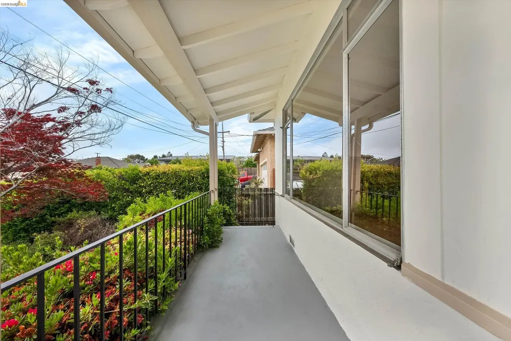 4054 Milton Avenue Castro Valley CA 94546