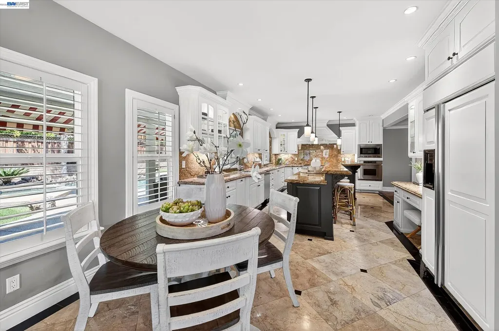 2337 Grosvenor Heights Court Livermore CA 94550