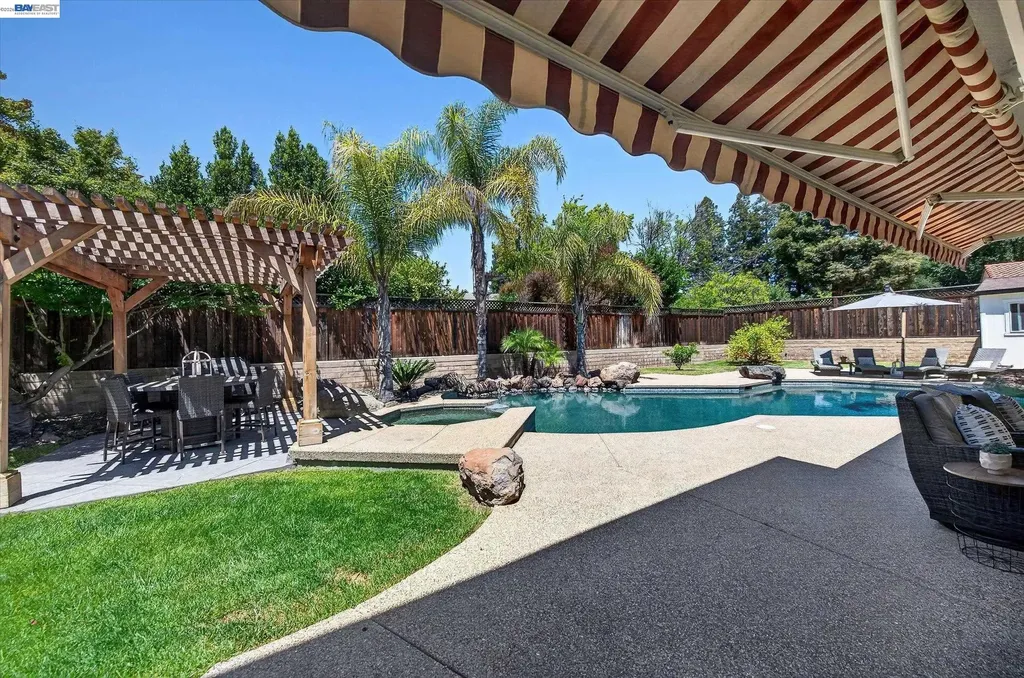 2337 Grosvenor Heights Court Livermore CA 94550
