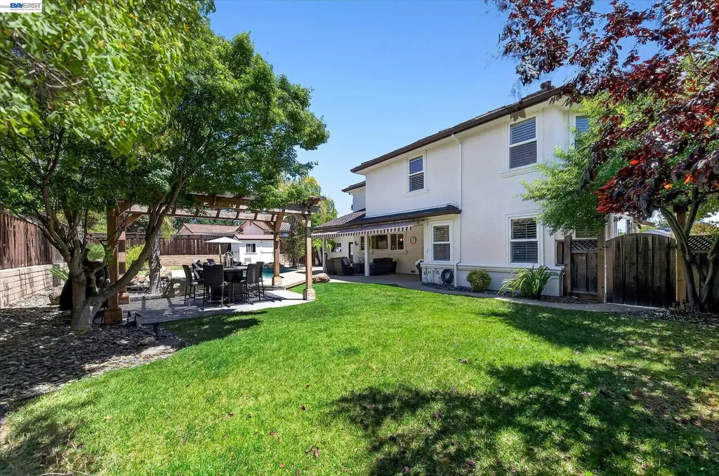 2337 Grosvenor Heights Court Livermore CA 94550
