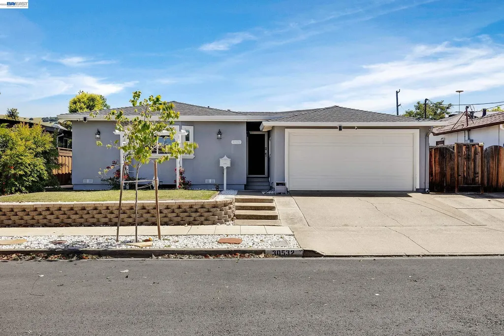 30532 Carroll Avenue Hayward CA 94544