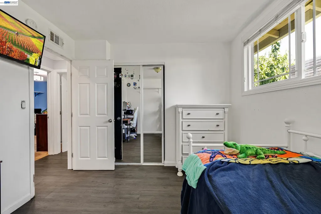 30532 Carroll Avenue Hayward CA 94544