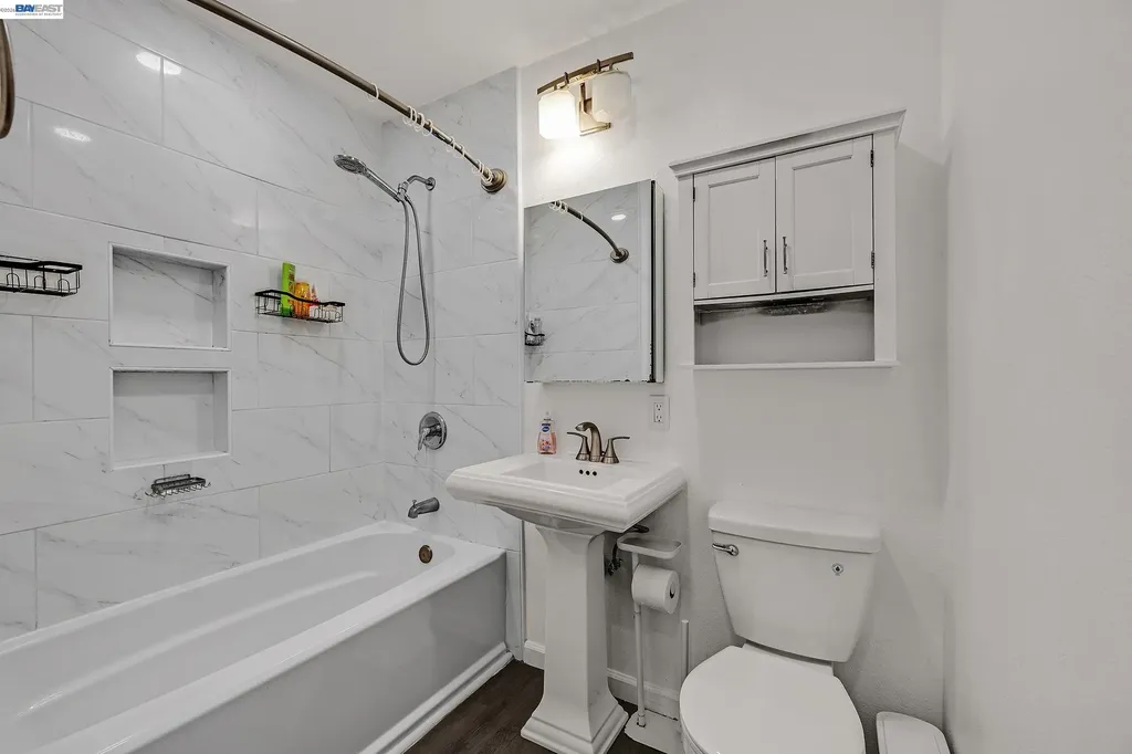 30532 Carroll Avenue Hayward CA 94544